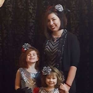 Meet your Posher, Leslie